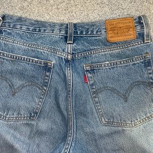 Levi’s Wedgie Straight jeans